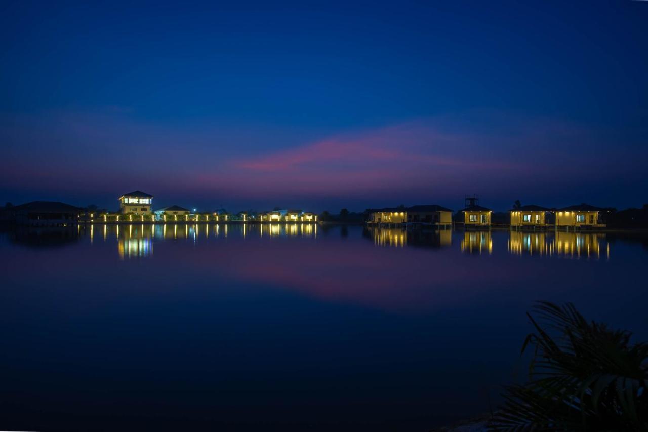 Lumbini Palace Resort Dış mekan fotoğraf