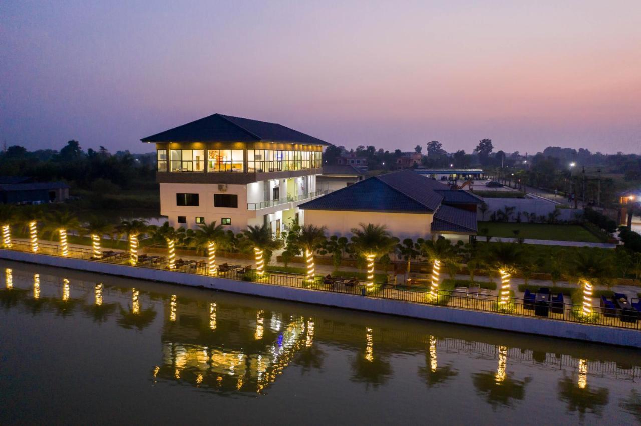 Lumbini Palace Resort Dış mekan fotoğraf