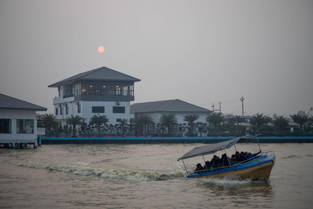 Lumbini Palace Resort Dış mekan fotoğraf