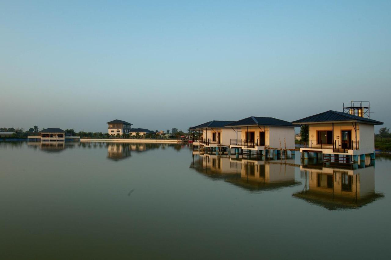 Lumbini Palace Resort Dış mekan fotoğraf