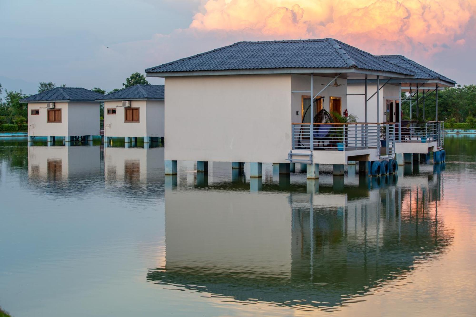 Lumbini Palace Resort Dış mekan fotoğraf